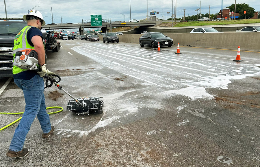 Fuel spill cleanup Collin county, Texas with Haz-Mat Incident Management